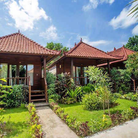 The Parnas Hotel Nusa Lembongan  Bagian luar foto