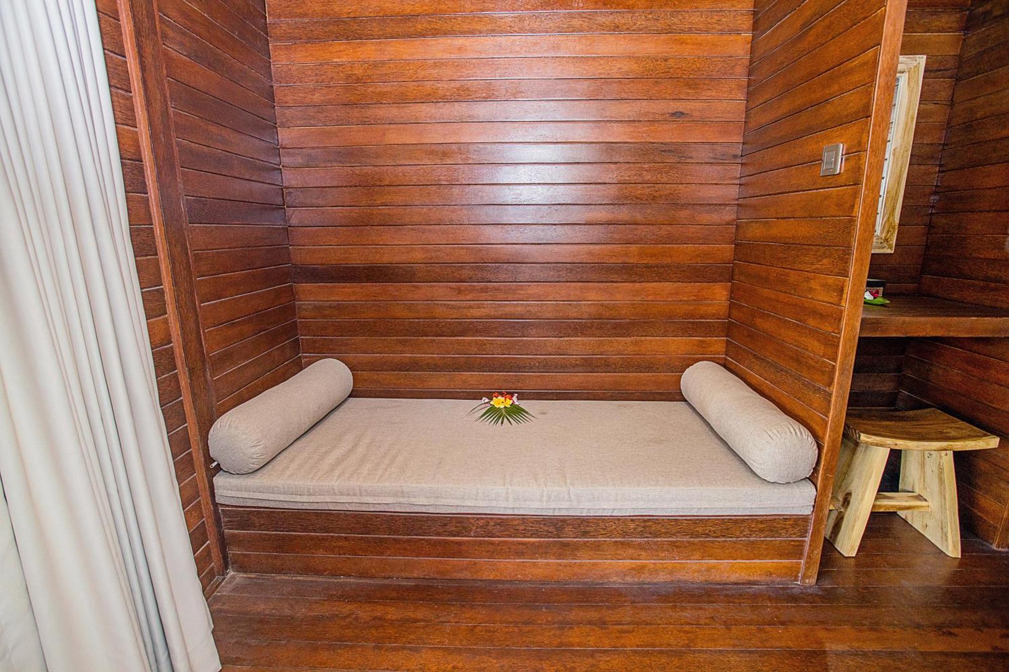 The Parnas Hotel Nusa Lembongan  Bagian luar foto