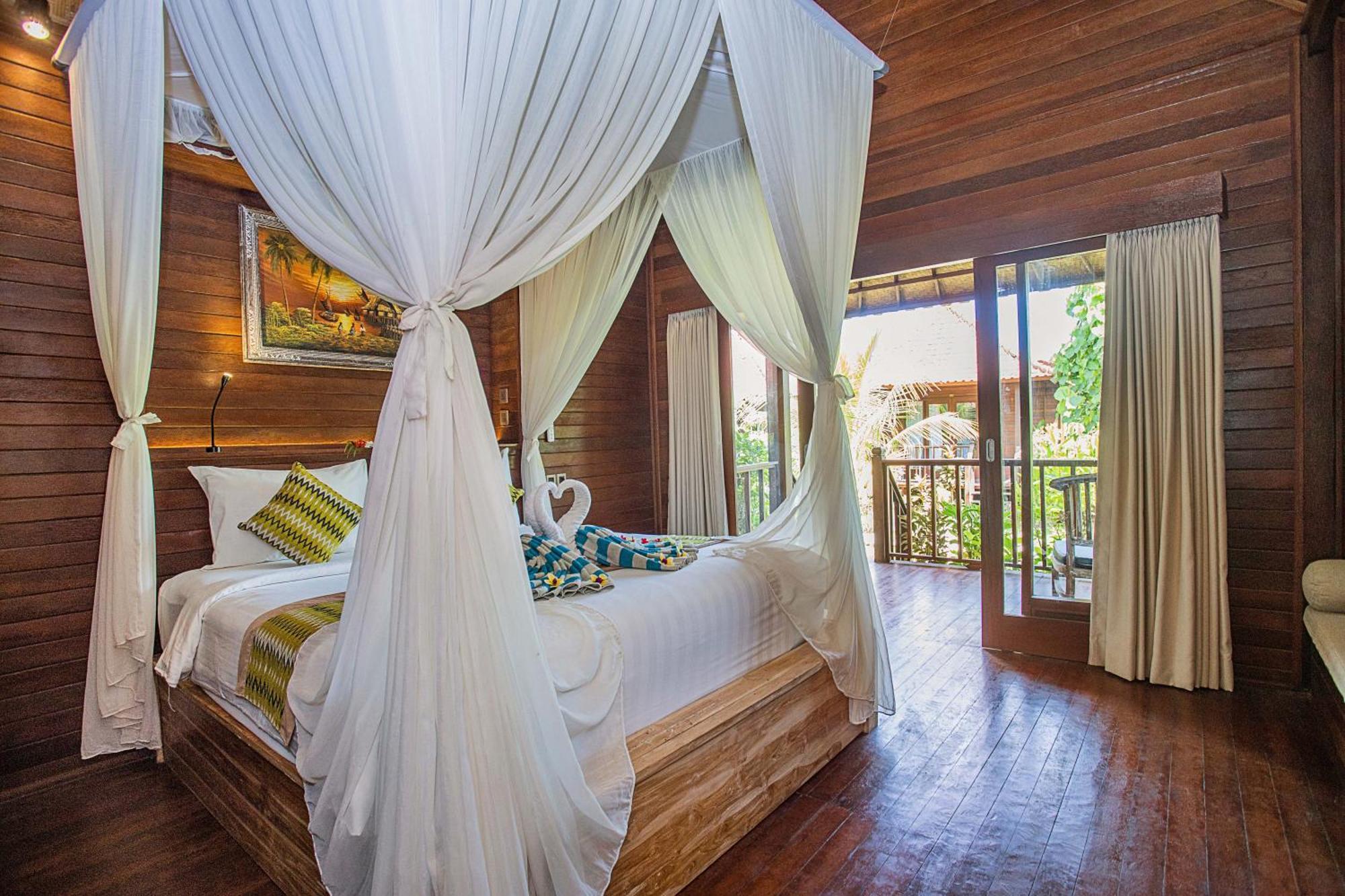 The Parnas Hotel Nusa Lembongan  Bagian luar foto