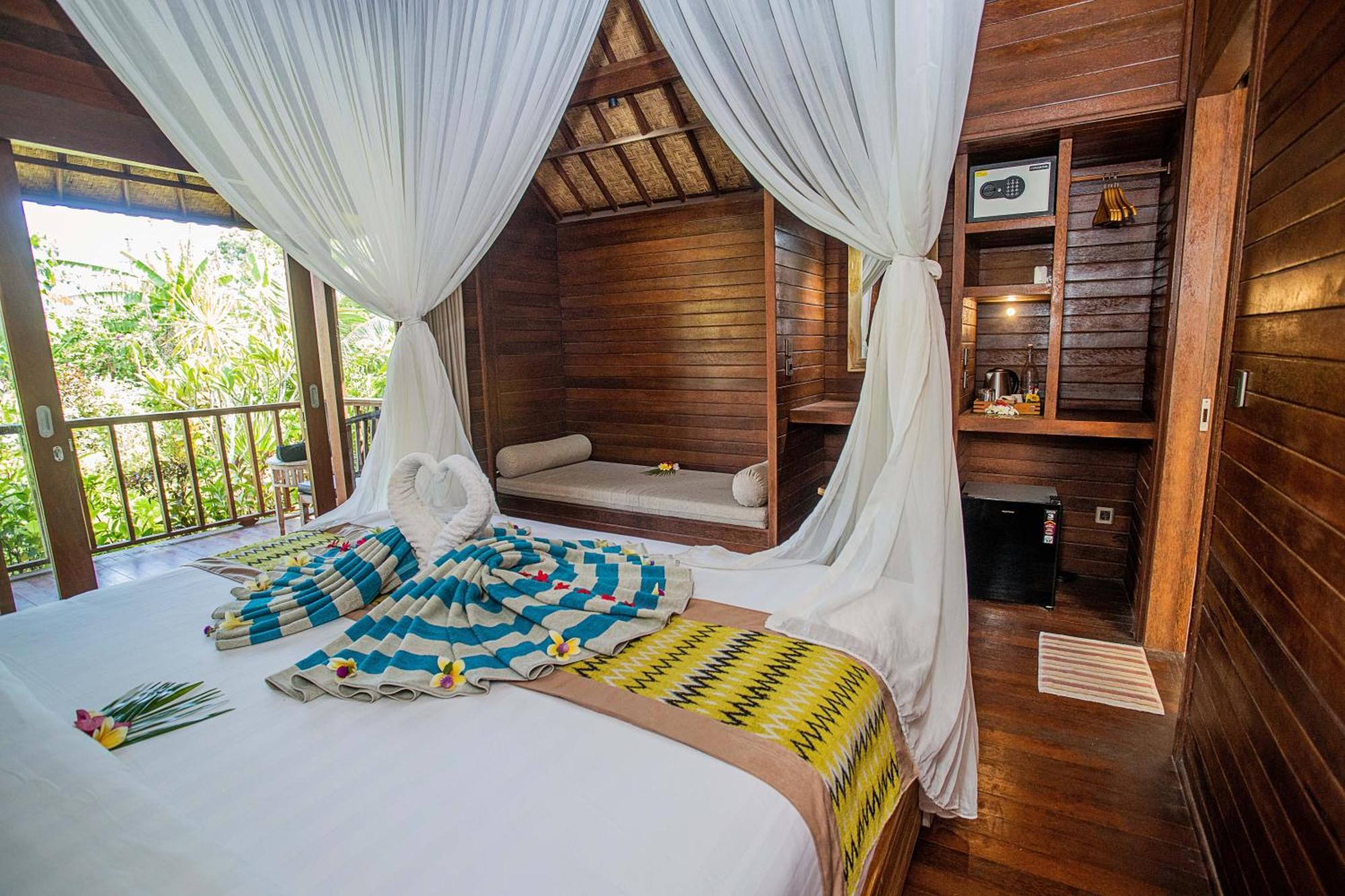 The Parnas Hotel Nusa Lembongan  Bagian luar foto