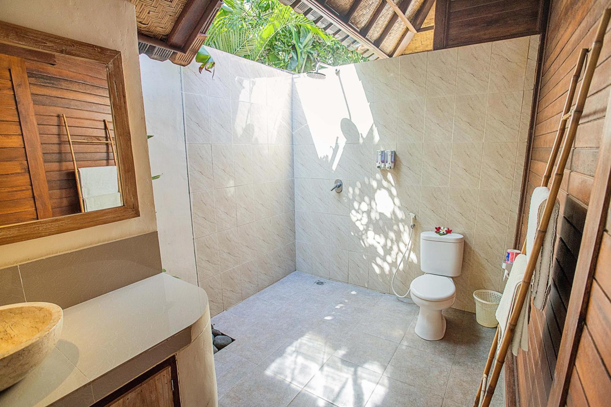 The Parnas Hotel Nusa Lembongan  Bagian luar foto
