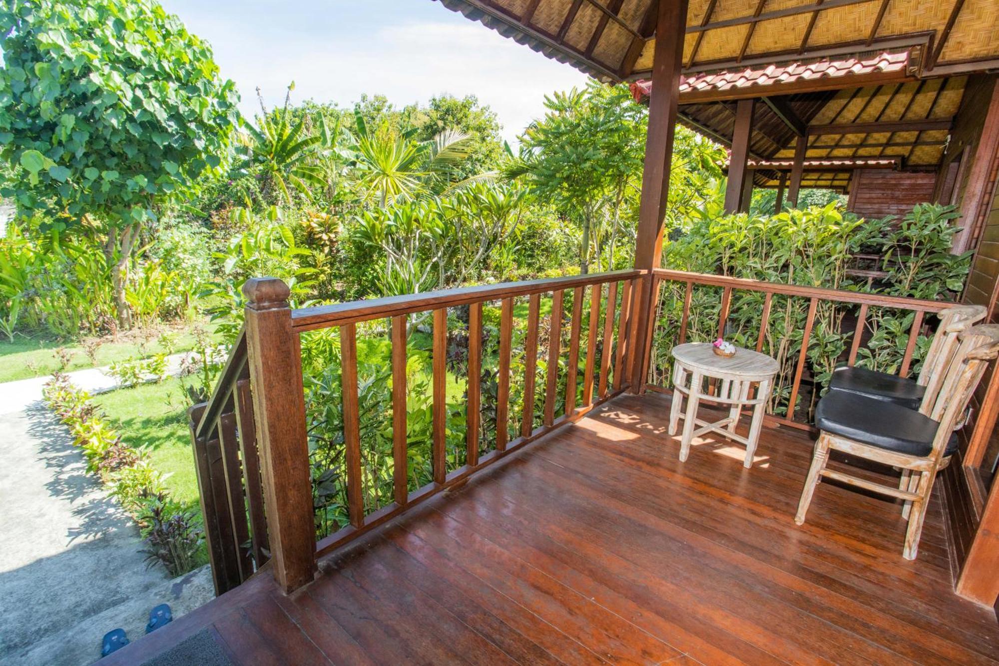 The Parnas Hotel Nusa Lembongan  Bagian luar foto