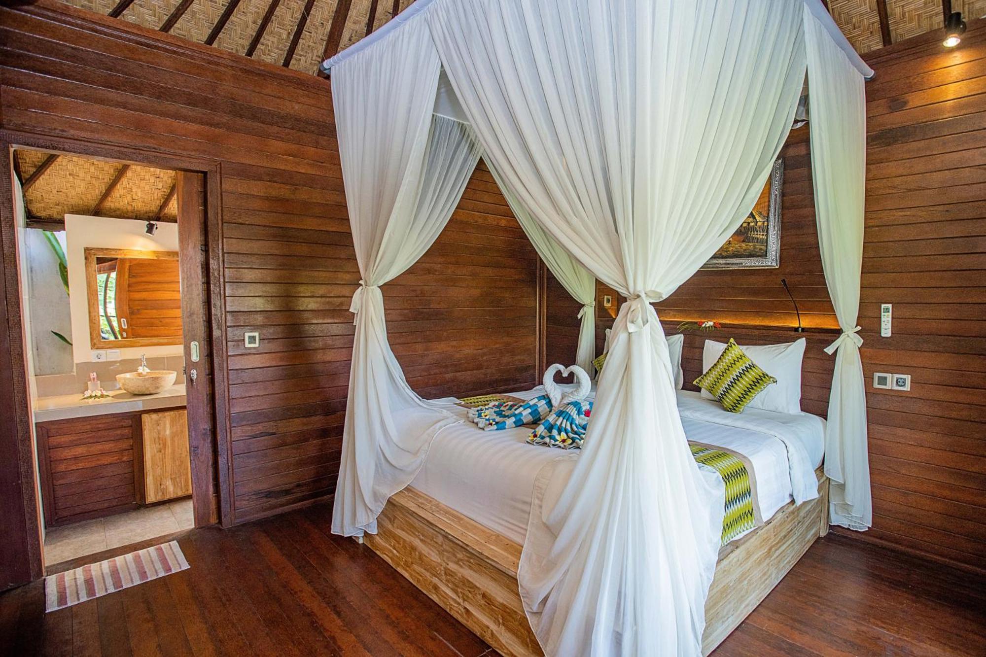 The Parnas Hotel Nusa Lembongan  Bagian luar foto