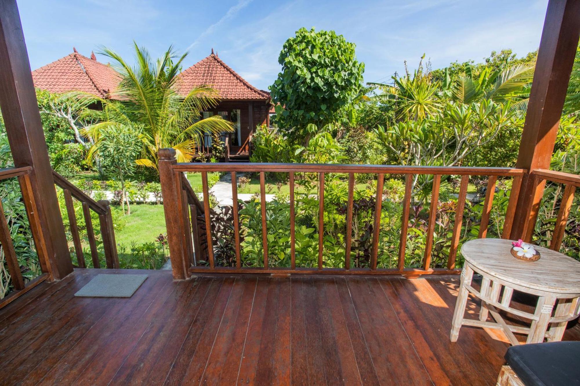 The Parnas Hotel Nusa Lembongan  Bagian luar foto